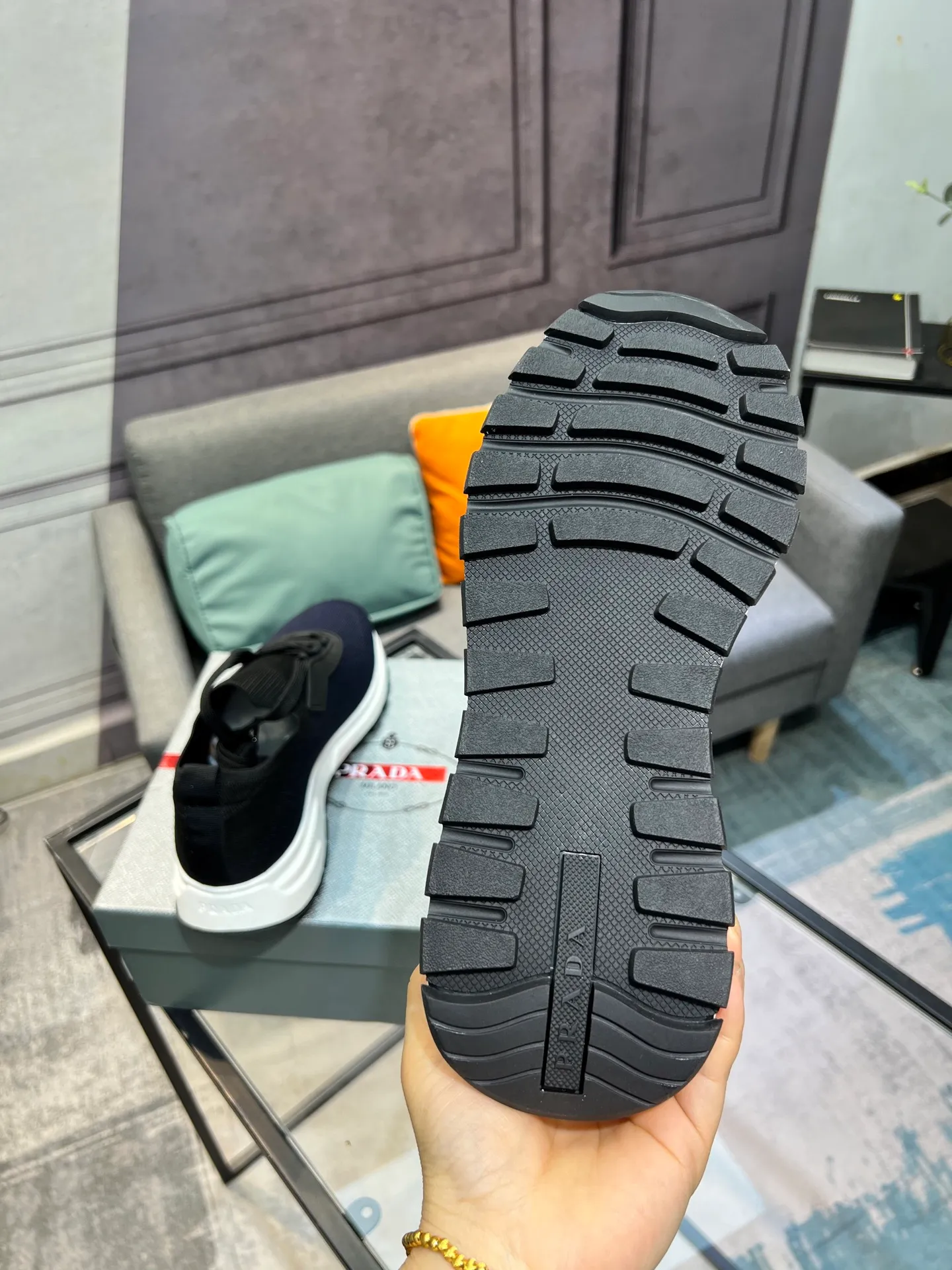 Men's shoes 💰500 PRADA "Prada" casual shoes Regular size: 38-44 (45 can be customized) Product material: Selected cowhide with fly weave material, genuine leather lining, original outsole